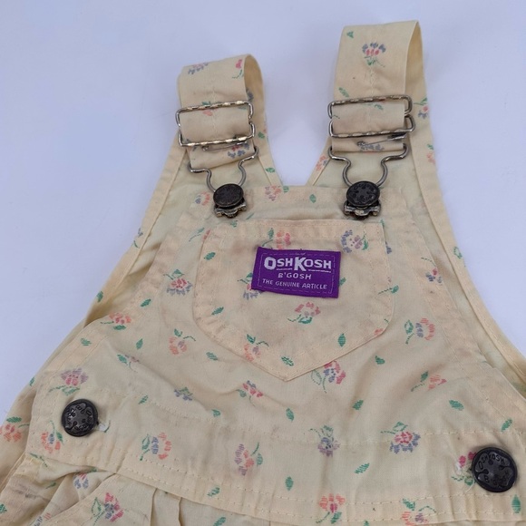 Vintage 90s Oshkosh Yellow Floral Short Overalls Size 18 months FLAWS - Picture 2 of 9